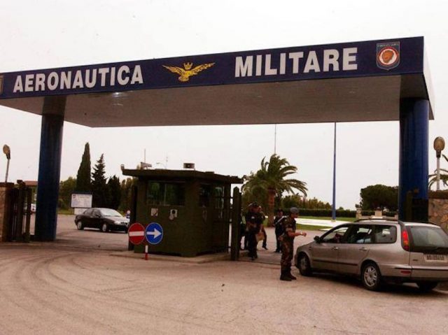 aeroporto-miliatere-pratica-di-mare-640x479