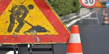 Strade a Pomezia, ripartono i lavori di manutenzione straordinaria per il rifacimento del manto stradale. Da oggi al via lavori su via Cavour