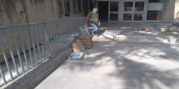 Pomezia, rientro a scuola in piena sicurezza. In completamento i lavori di adeguamento dell'Istituto Comprensivo “Enea” e della scuola primaria “Trilussa”