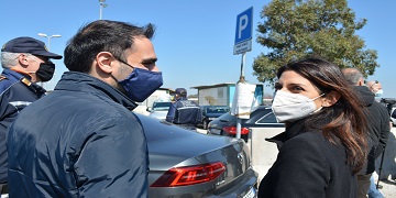 Campidoglio, al via sgombero Area F del campo rom di Castel Romano